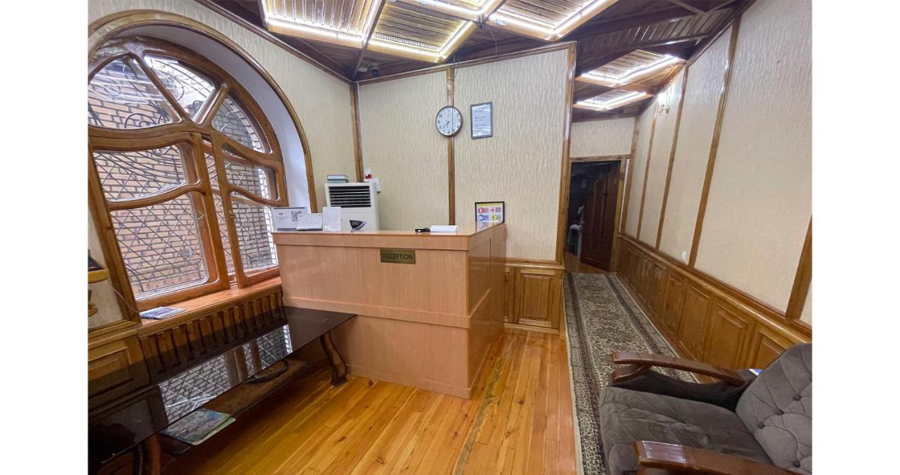 Old Inn Hostel Tachkent Extérieur photo