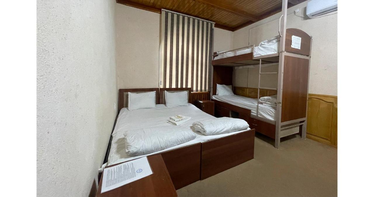 Old Inn Hostel Tachkent Extérieur photo