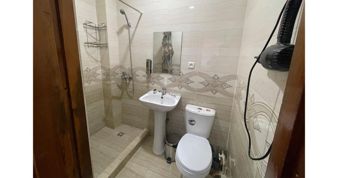 Old Inn Hostel Tachkent Extérieur photo