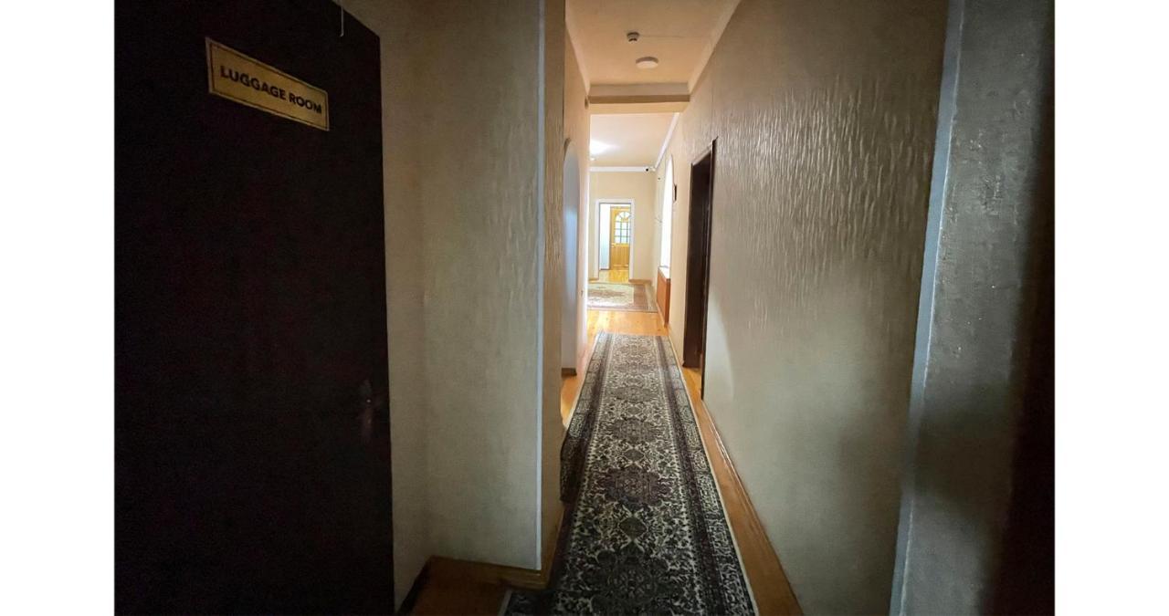 Old Inn Hostel Tachkent Extérieur photo