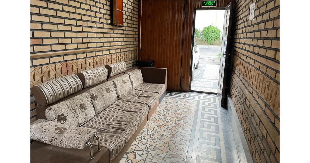 Old Inn Hostel Tachkent Extérieur photo