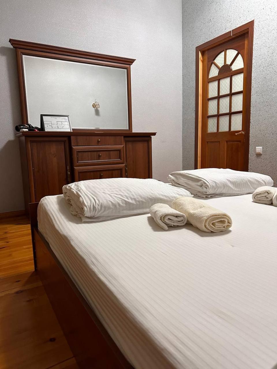 Old Inn Hostel Tachkent Extérieur photo