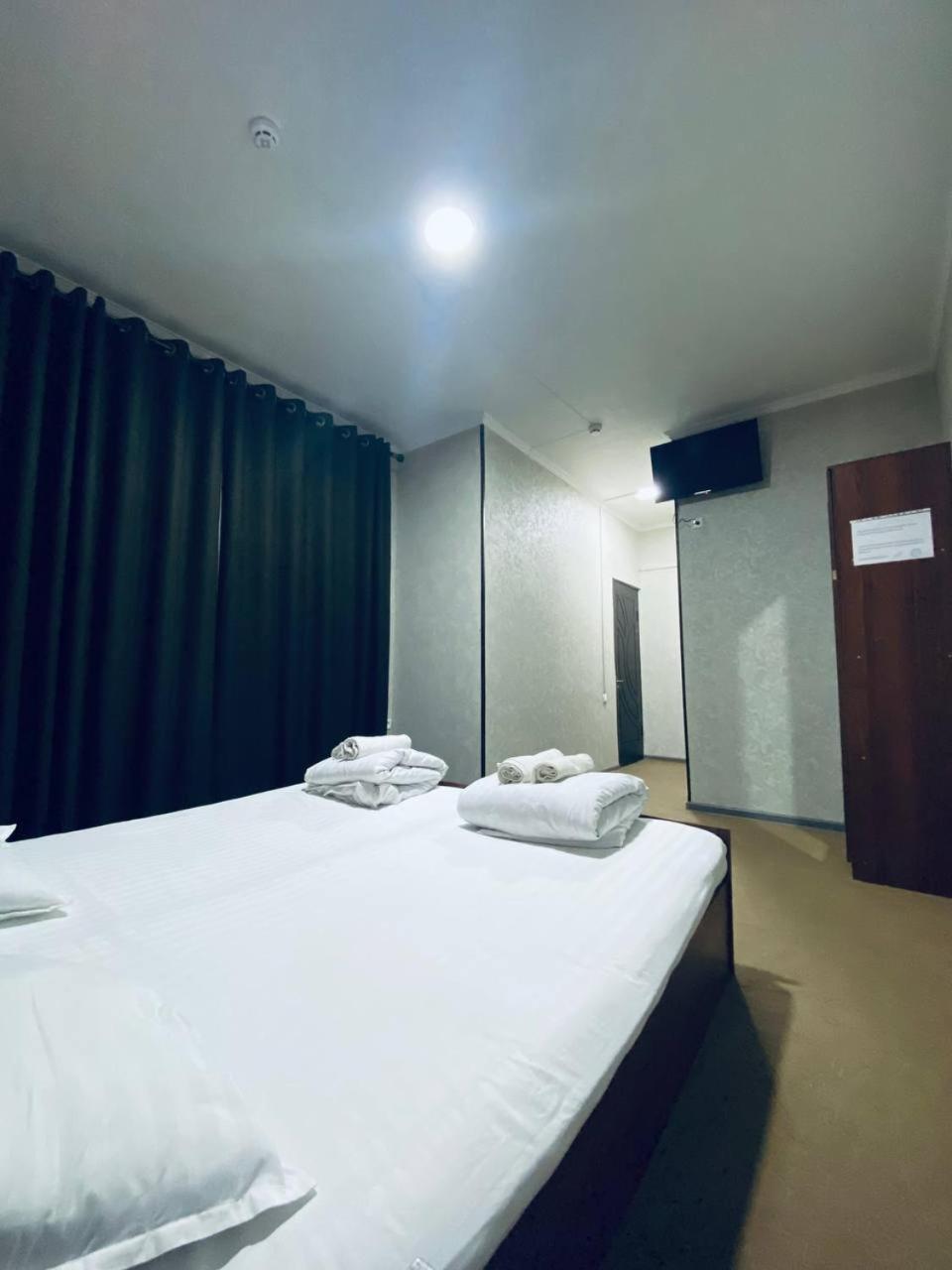 Old Inn Hostel Tachkent Extérieur photo